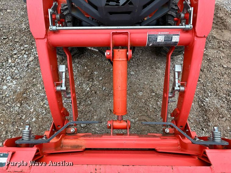 image for item LK9626 Kubota BX2380  MFWD tractor