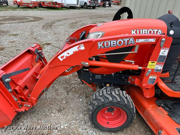 image for item LK9626 Kubota BX2380  MFWD tractor