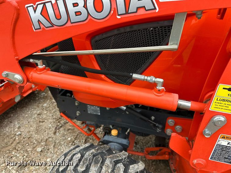 image for item LK9626 Kubota BX2380  MFWD tractor