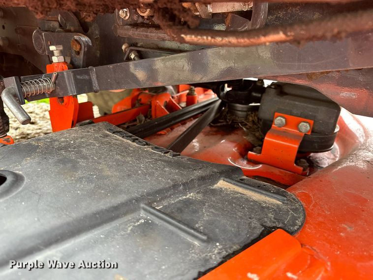 image for item LK9626 Kubota BX2380  MFWD tractor