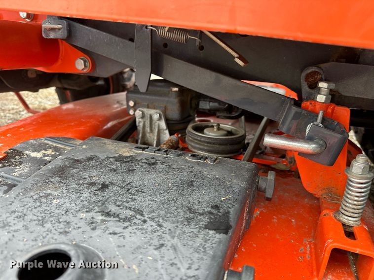 image for item LK9626 Kubota BX2380  MFWD tractor