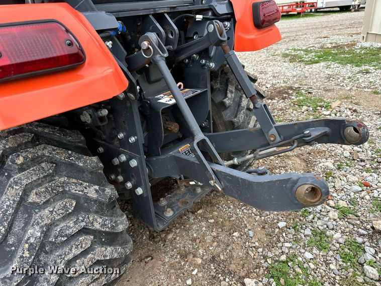image for item LK9626 Kubota BX2380  MFWD tractor