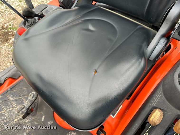 image for item LK9626 Kubota BX2380  MFWD tractor