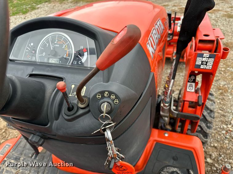 image for item LK9626 Kubota BX2380  MFWD tractor