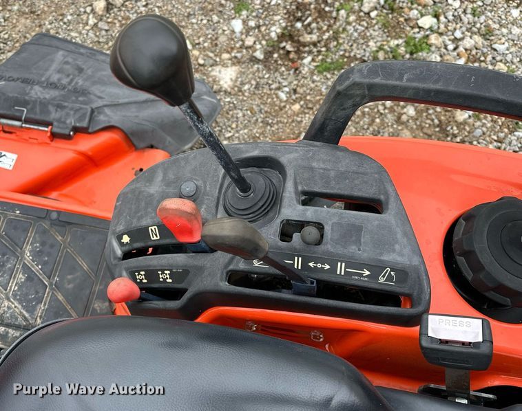 image for item LK9626 Kubota BX2380  MFWD tractor