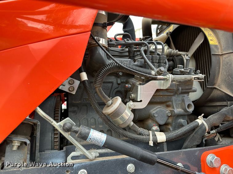 image for item LK9626 Kubota BX2380  MFWD tractor