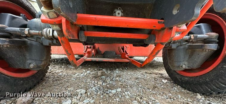 image for item LK9627 Kubota BX2370  MFWD tractor