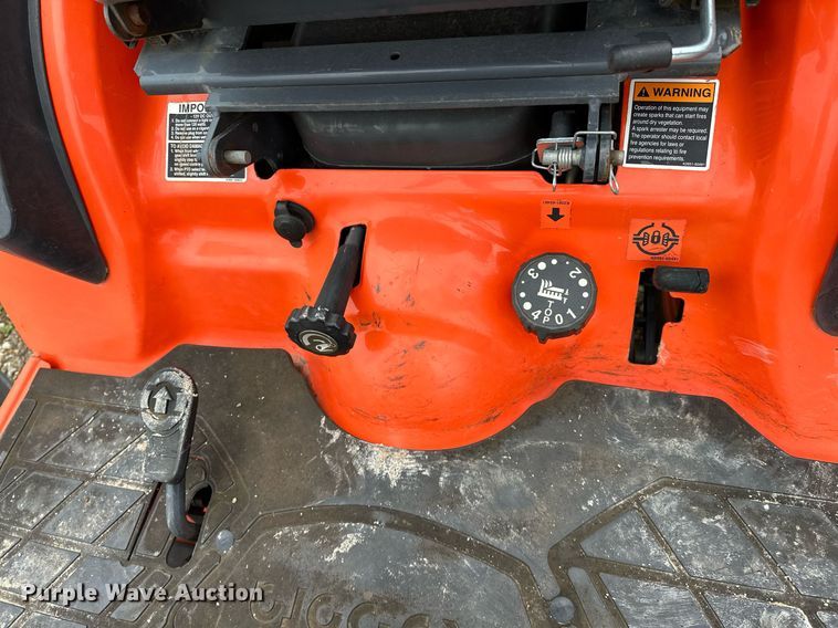 image for item LK9627 Kubota BX2370  MFWD tractor