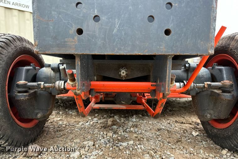 image for item LK9627 Kubota BX2370  MFWD tractor