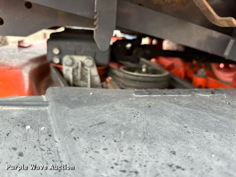 image for item LK9627 Kubota BX2370  MFWD tractor