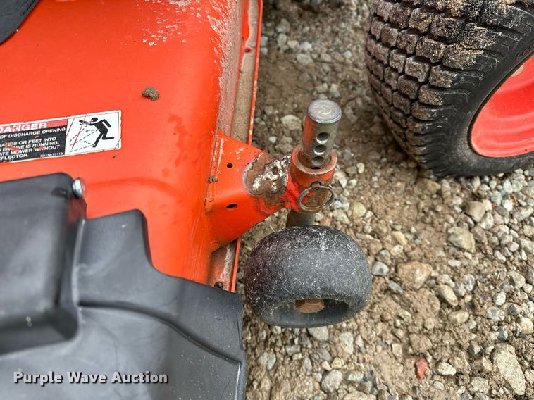 image for item LK9627 Kubota BX2370  MFWD tractor