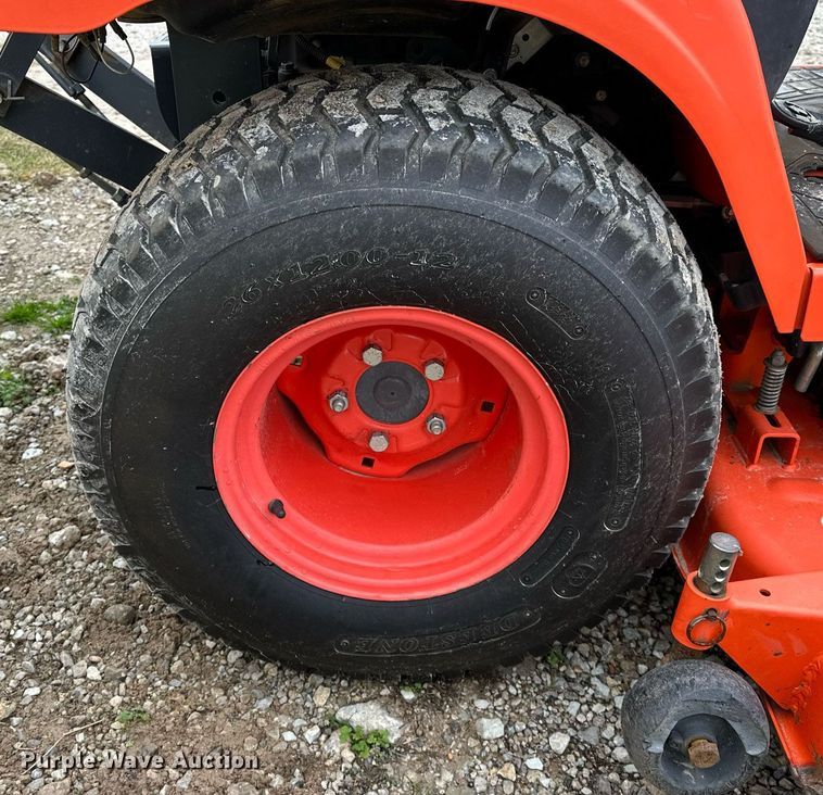 image for item LK9627 Kubota BX2370  MFWD tractor