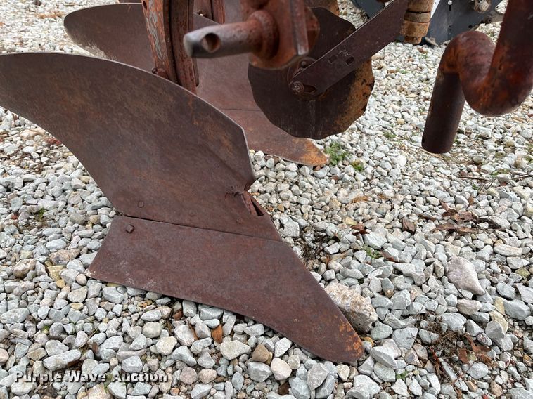 image for item LK9630 Three bottom plow