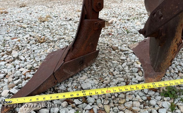 image for item LK9630 Three bottom plow