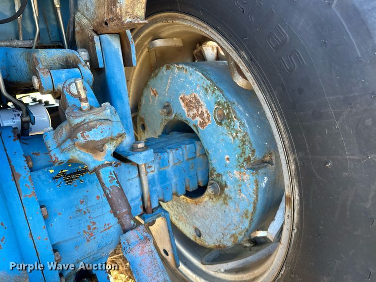 image for item LK9638 1979 Ford 7700  tractor