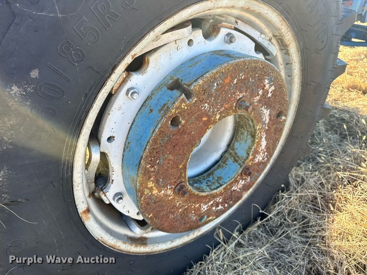 image for item LK9638 1979 Ford 7700  tractor