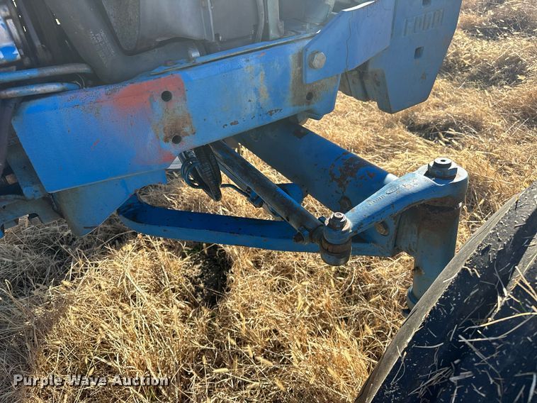 image for item LK9638 1979 Ford 7700  tractor