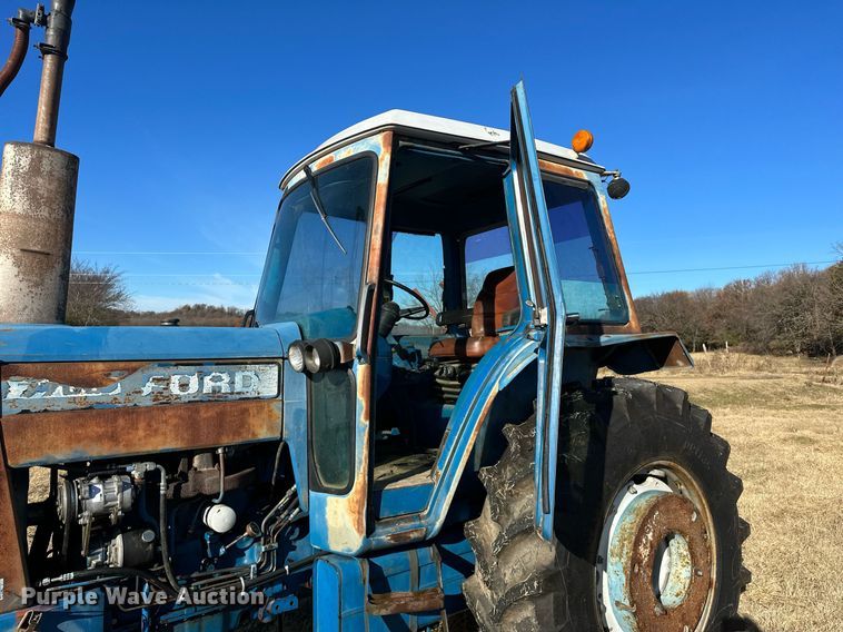 image for item LK9638 1979 Ford 7700  tractor