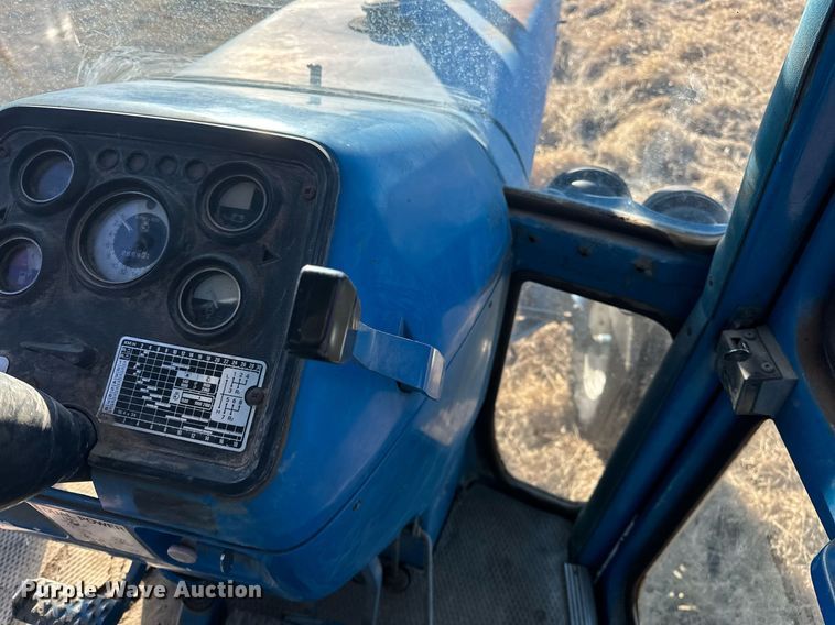 image for item LK9638 1979 Ford 7700  tractor