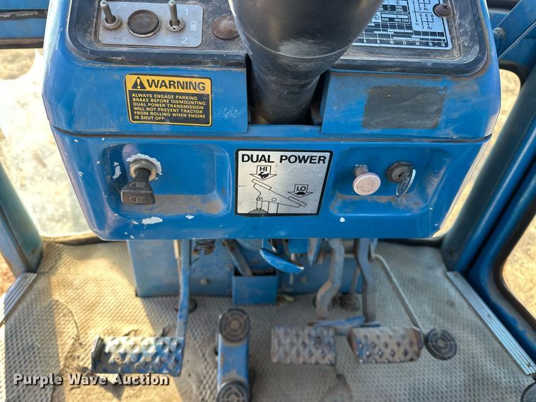 image for item LK9638 1979 Ford 7700  tractor