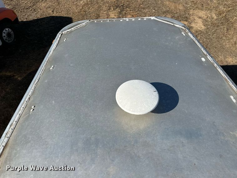 image for item LK9658 2015 Exiss STC837LQ  horse trailer