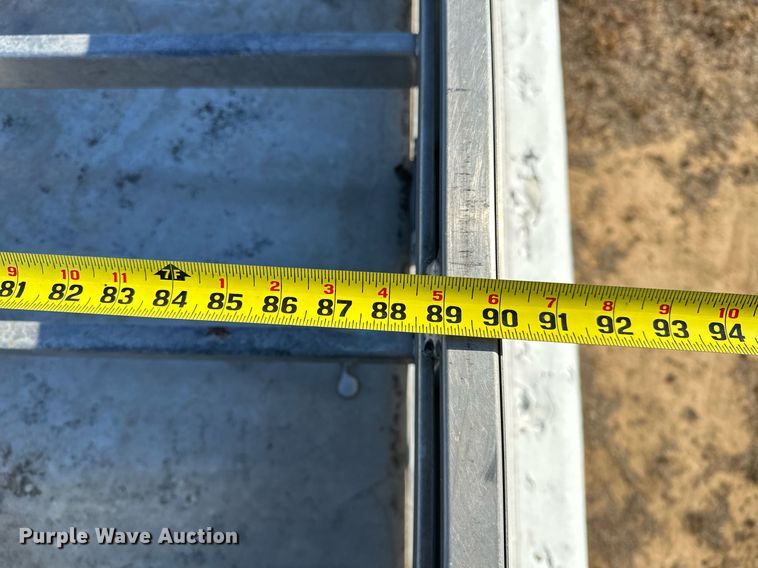 image for item LK9658 2015 Exiss STC837LQ  horse trailer