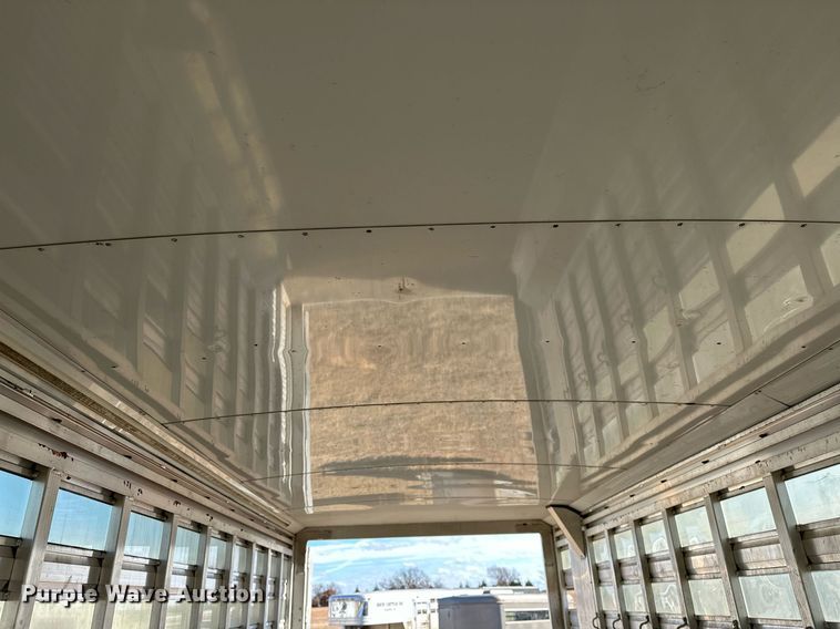 image for item LK9658 2015 Exiss STC837LQ  horse trailer