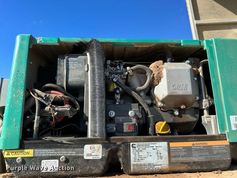 image for item LK9658 2015 Exiss STC837LQ  horse trailer