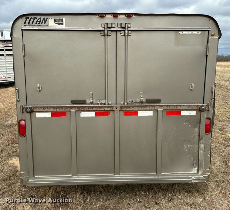 image for item LK9662 2017 Titan Lo-Pro  livestock trailer