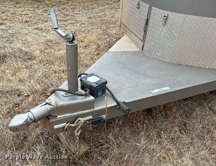 image for item LK9662 2017 Titan Lo-Pro  livestock trailer