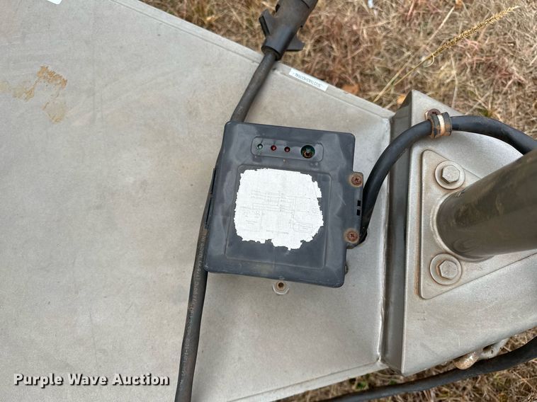 image for item LK9662 2017 Titan Lo-Pro  livestock trailer