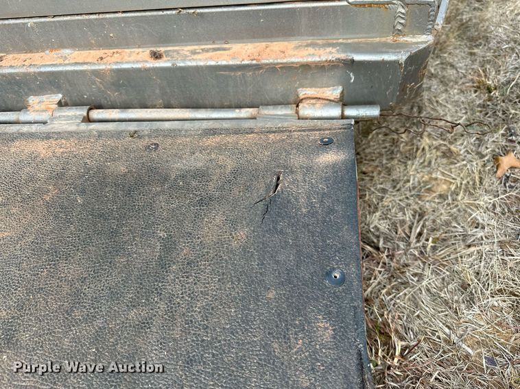 image for item LK9662 2017 Titan Lo-Pro  livestock trailer