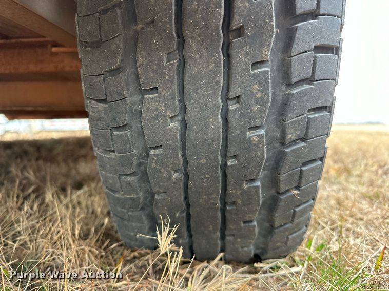 image for item LK9662 2017 Titan Lo-Pro  livestock trailer