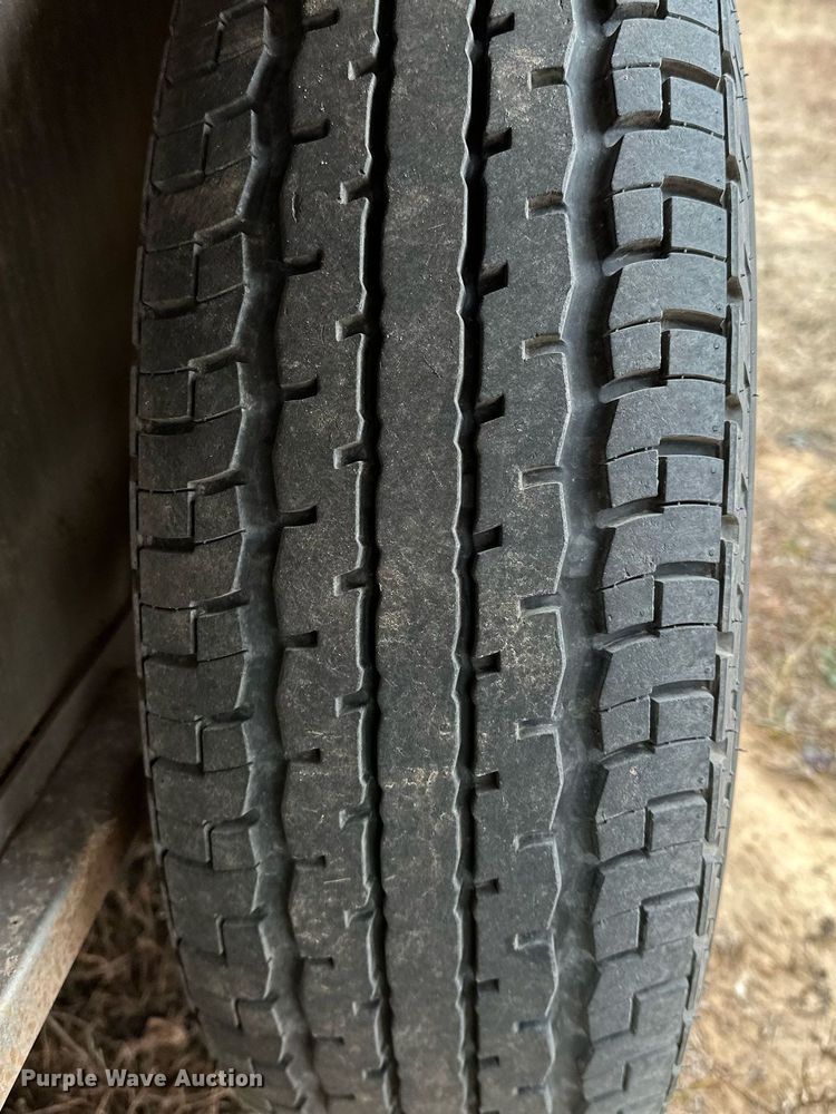 image for item LK9662 2017 Titan Lo-Pro  livestock trailer