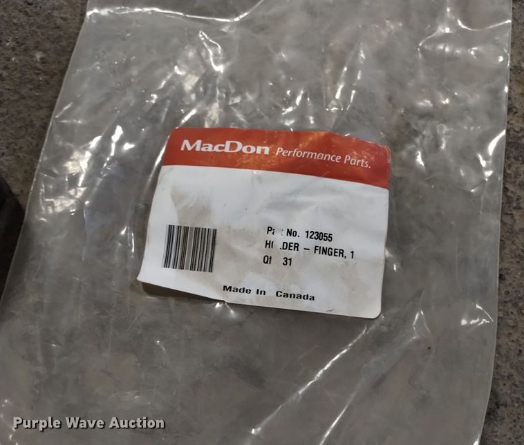 image for item LN9894 MacDon 973 header parts