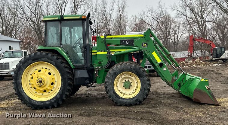image for item LO9401 2002 John Deere 7410  MFWD tractor