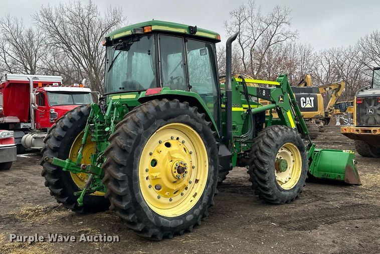 image for item LO9401 2002 John Deere 7410  MFWD tractor