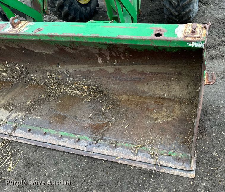 image for item LO9401 2002 John Deere 7410  MFWD tractor