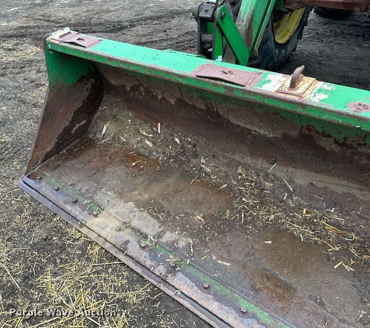 image for item LO9401 2002 John Deere 7410  MFWD tractor