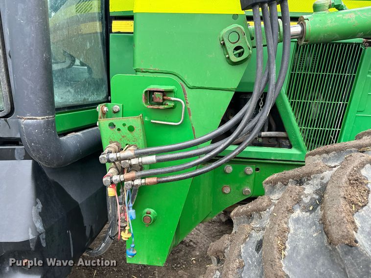 image for item LO9401 2002 John Deere 7410  MFWD tractor