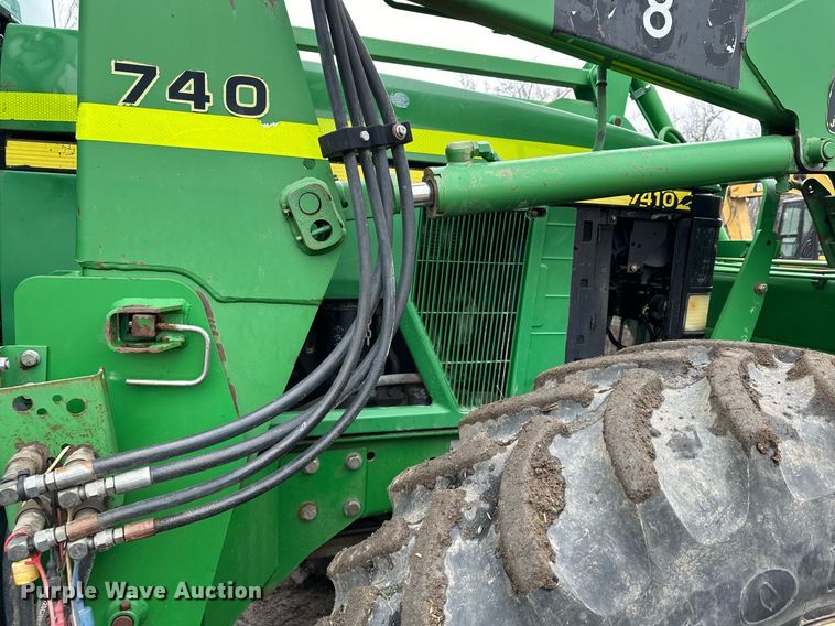 image for item LO9401 2002 John Deere 7410  MFWD tractor