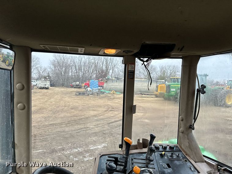 image for item LO9401 2002 John Deere 7410  MFWD tractor