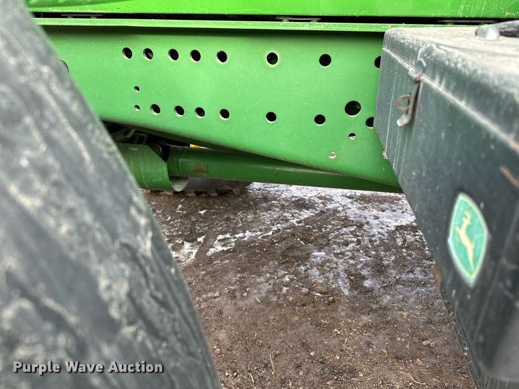 image for item LO9416 2011 John Deere 7330 Premium  MFWD tractor