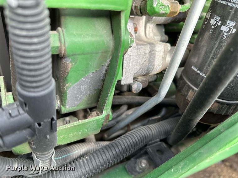 image for item LO9416 2011 John Deere 7330 Premium  MFWD tractor