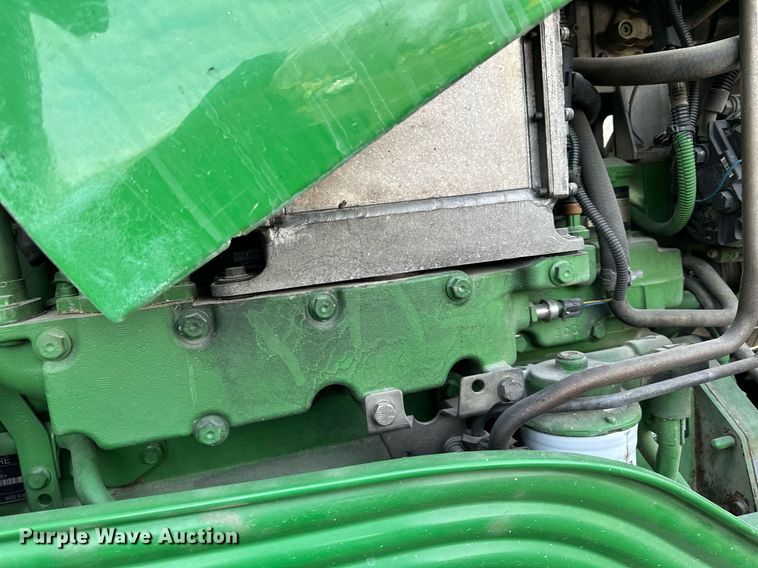 image for item LO9416 2011 John Deere 7330 Premium  MFWD tractor