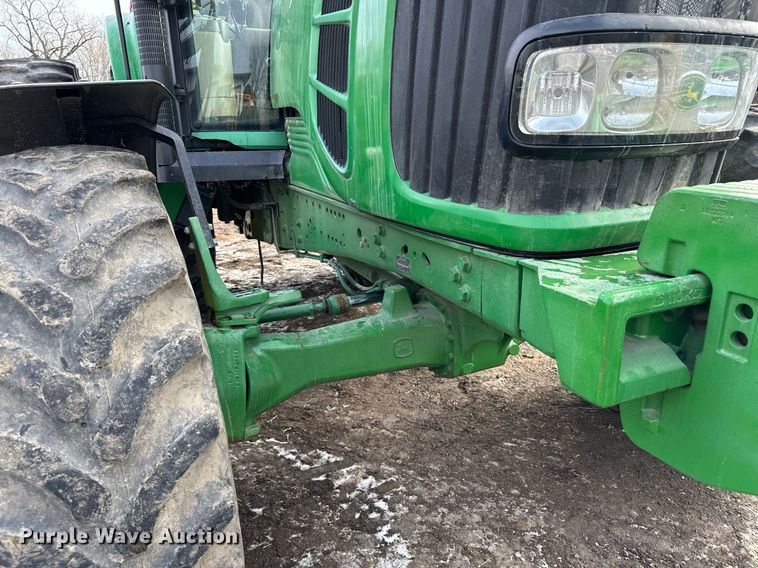 image for item LO9416 2011 John Deere 7330 Premium  MFWD tractor