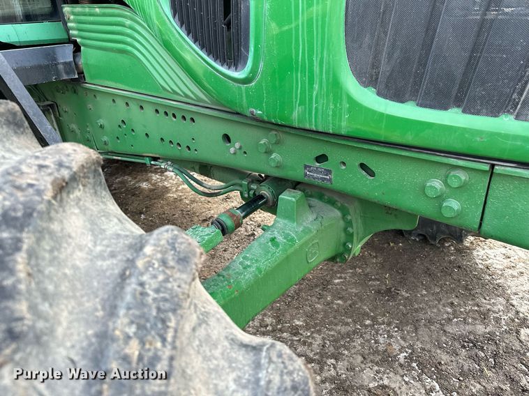 image for item LO9416 2011 John Deere 7330 Premium  MFWD tractor
