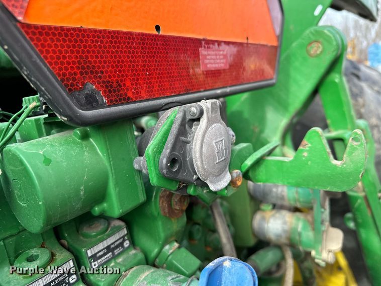 image for item LO9416 2011 John Deere 7330 Premium  MFWD tractor