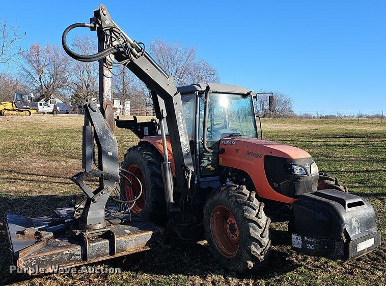 image for item LR9656 Kubota M108S  MFWD tractor