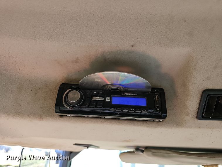 image for item LR9656 Kubota M108S  MFWD tractor